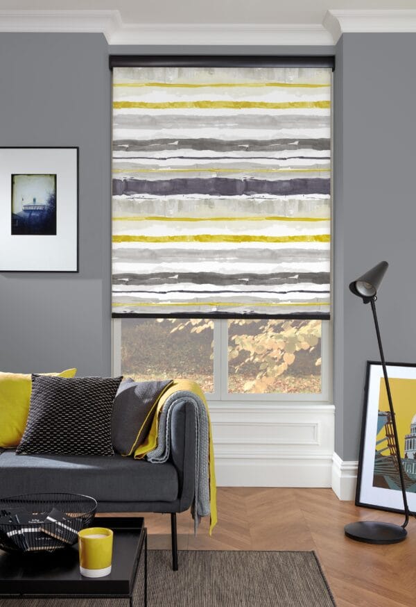 Como Ocra roller blind