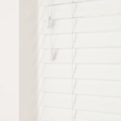 True Fine Grain Faux Wood venetian blind
